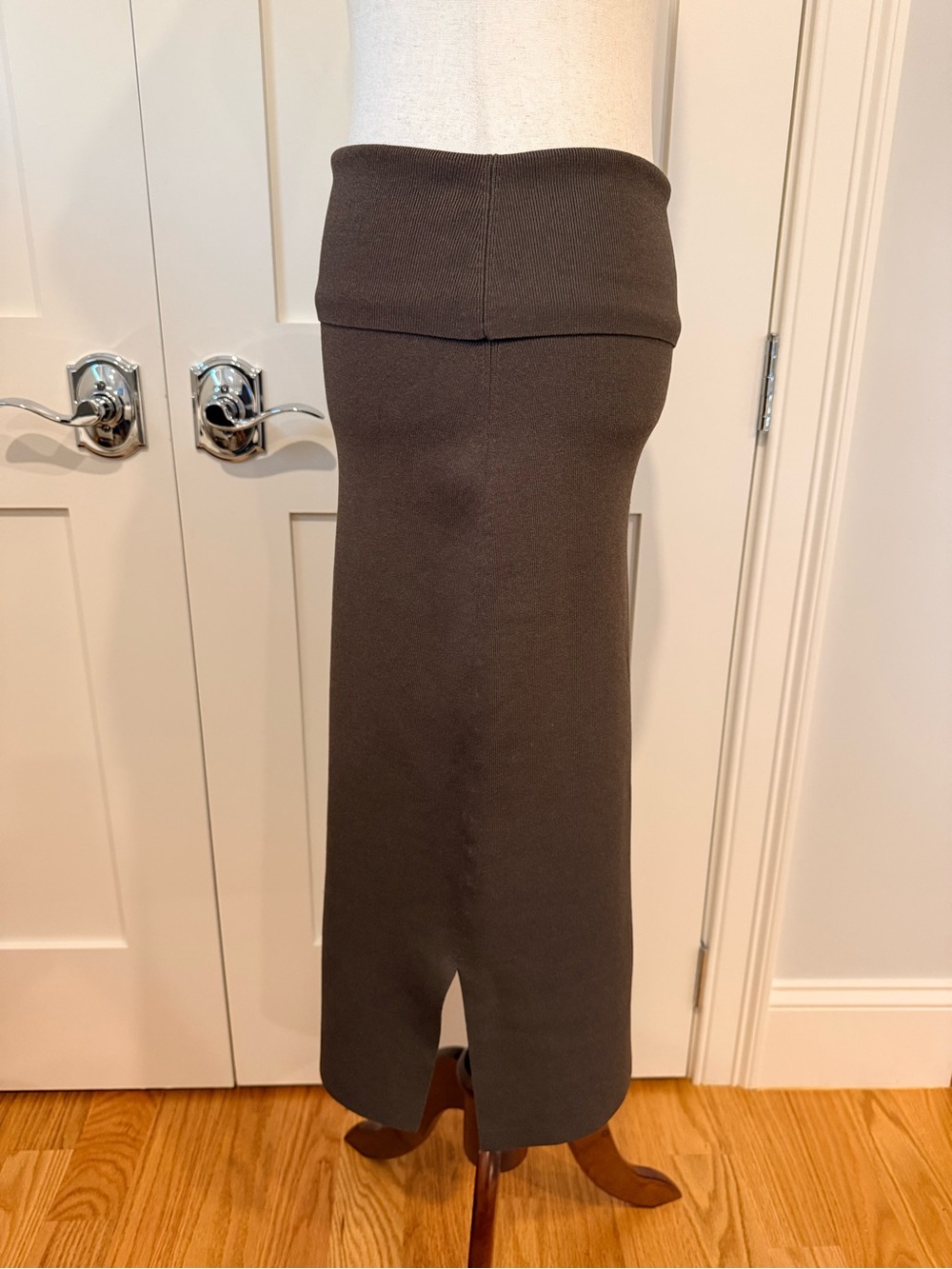 MM Lafleur Harlem Olive Fold-over Waist Pencil Skirt - Picture 8 of 13